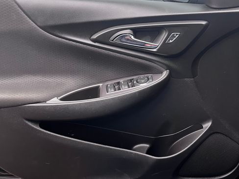 Used 2016 Chevrolet Malibu LS image 7