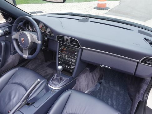 Used 2010 Porsche 911 Carrera S Cabriolet RWD image 45