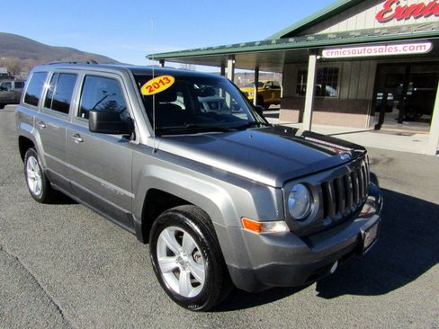 Used 2013 Jeep Patriot Latitude image 2