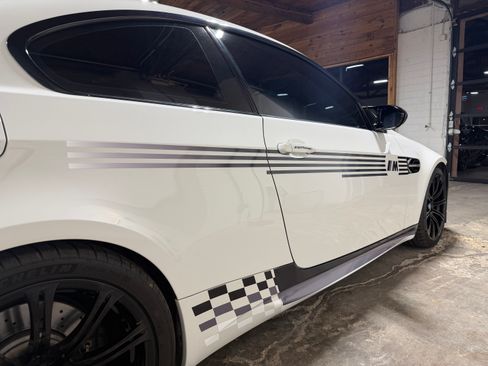 Used 2011 BMW M3 image 17
