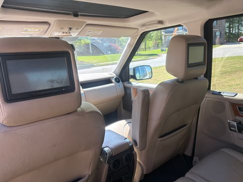 Used 2011 Land Rover LR4 HSE LUX image 13