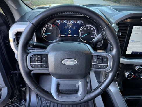 Used 2022 Ford F150 image 36