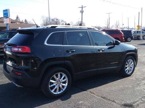 Used 2015 Jeep Cherokee Limited image 10