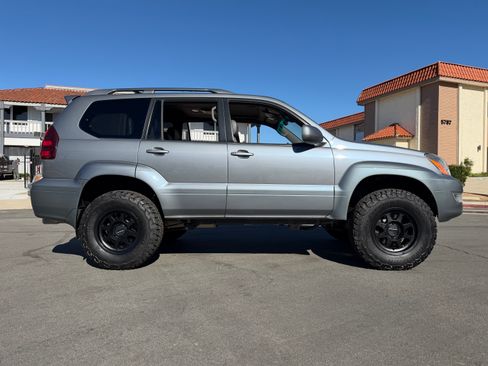 Used 2005 Lexus GX 470 image 13