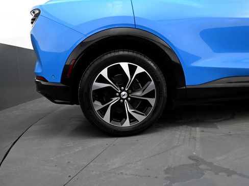 Used 2022 Ford Mustang Mach-E Premium image 16