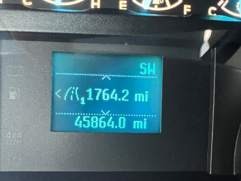 Used 2018 Ford F150 XLT image 38