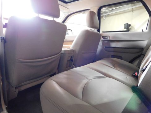 Used 2008 Mercury Mariner Premier image 13