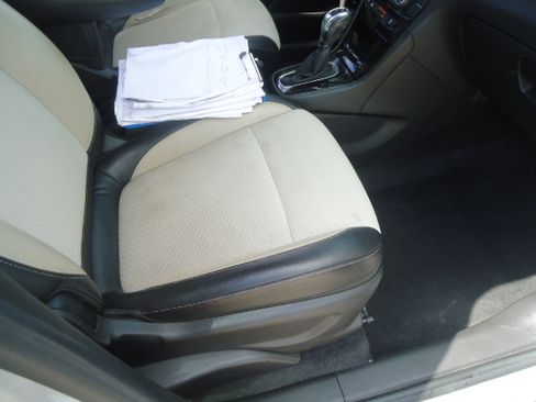 Used 2019 Buick Encore AWD Preferred image 15