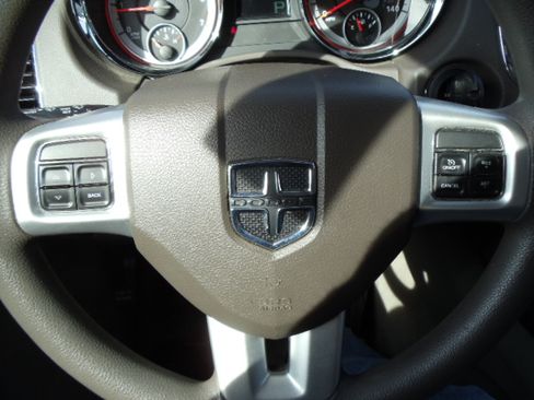 Used 2012 Dodge Durango ST image 19