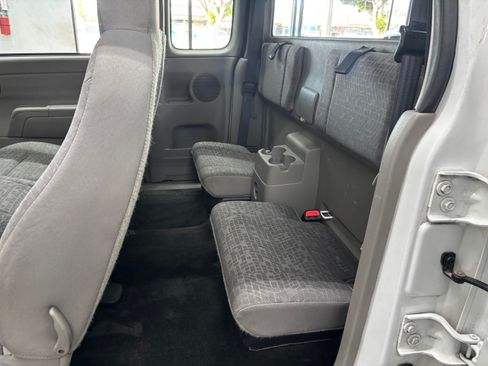 Used 2008 Chevrolet Colorado image 11