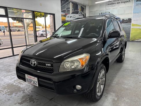 Used 2008 Toyota RAV4 Sport image 10