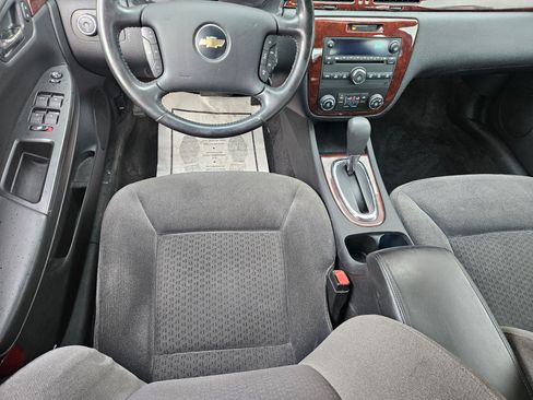Used 2010 Chevrolet Impala LT image 7