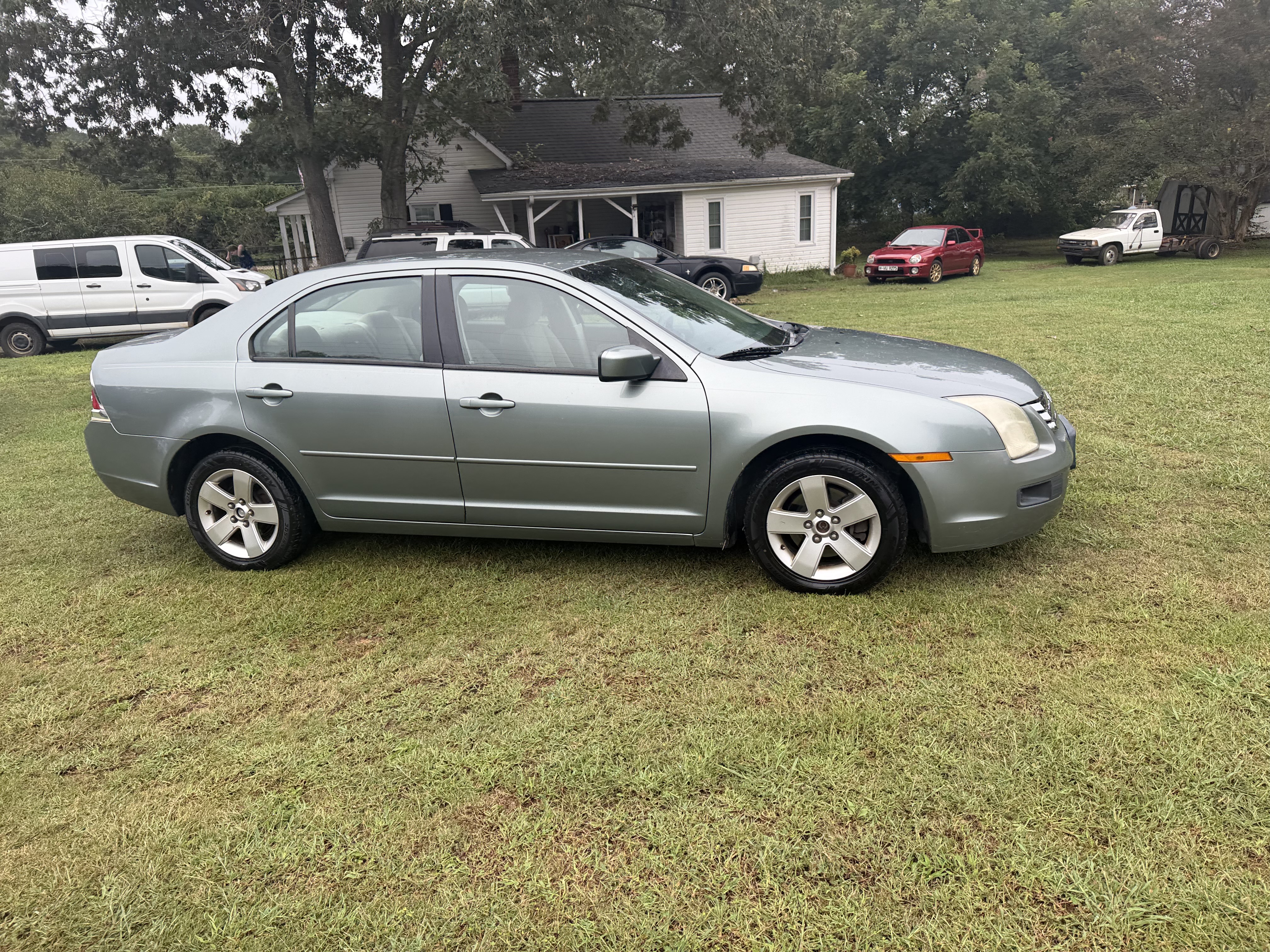 Used 2006 Ford Fusion SE FWD image 16
