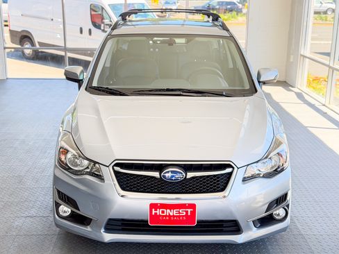 Used 2016 Subaru Impreza 2.0i Sport Limited Hatchback AWD/4WD image 2