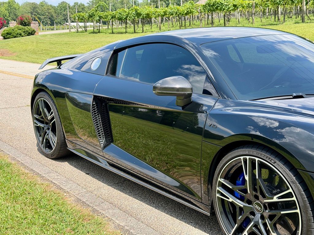 Used 2021 Audi R8 V10 performance Coupe AWD/4WD image 8