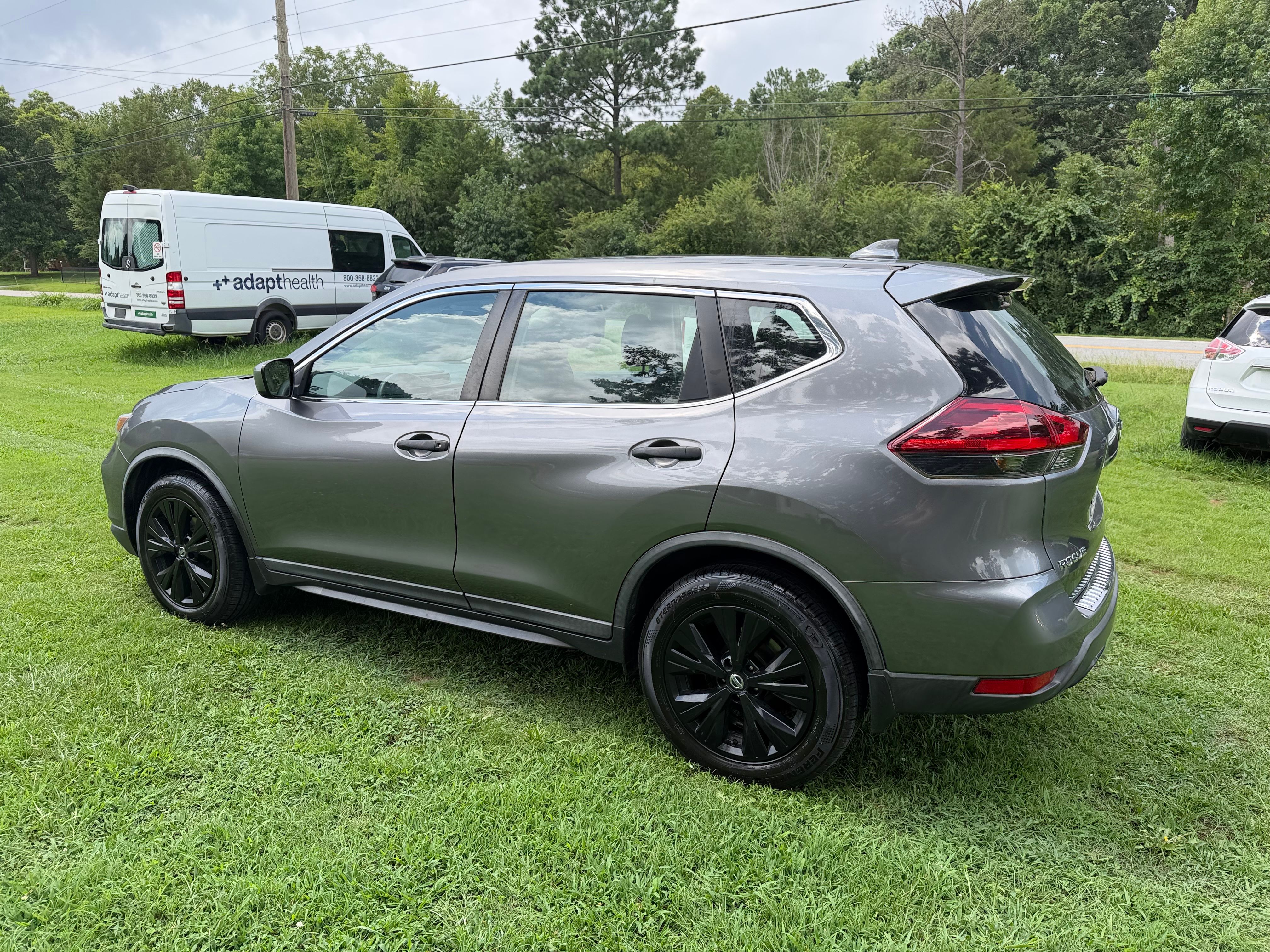 Used 2018 Nissan Rogue AWD image 15