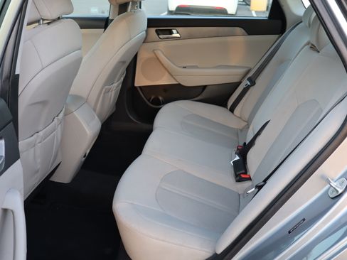 Used 2016 Hyundai Sonata SE image 13