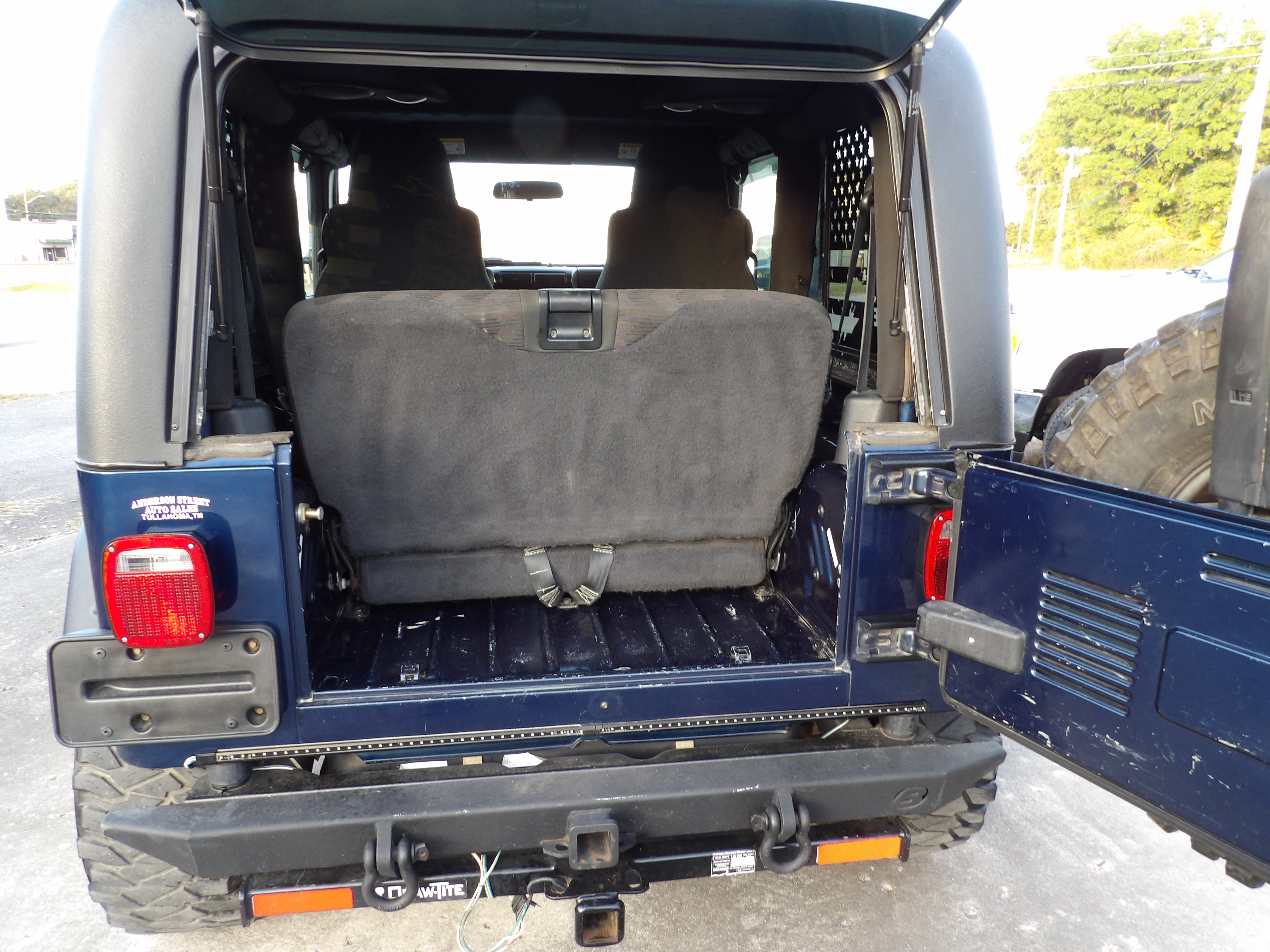 Used 2005 Jeep Wrangler 4WD Rubicon image 12