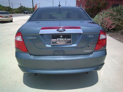 Used 2012 Ford Fusion SEL V6 FWD image 23