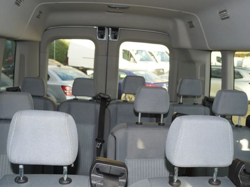 Used 2017 Ford Transit 350 image 8