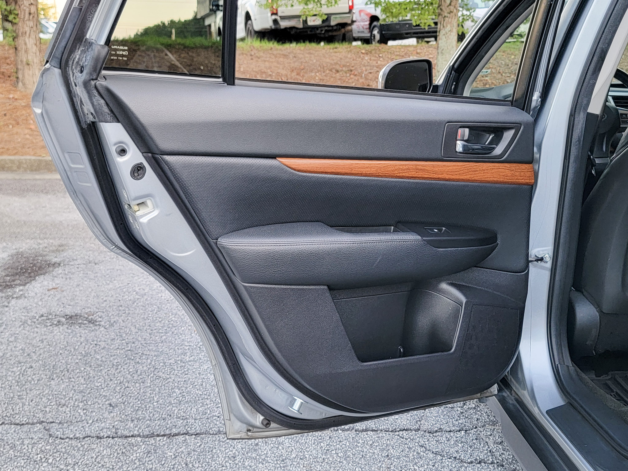 Used 2013 Subaru Outback 2.5i Limited AWD/4WD image 72