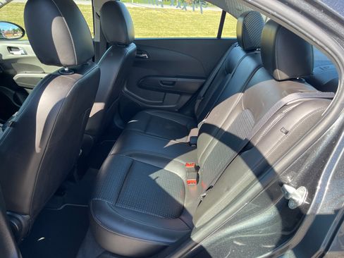 Used 2017 Chevrolet Sonic Premier image 10