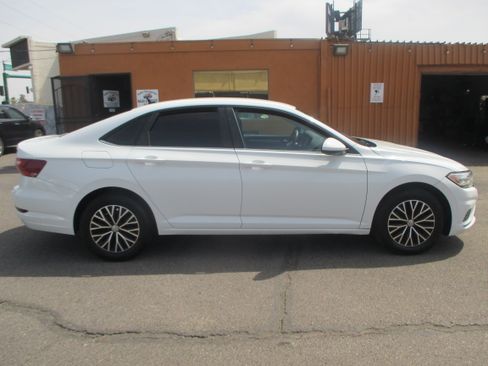 Used 2020 Volkswagen Jetta S image 1