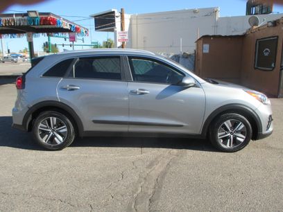 Used 2022 Kia Niro LXS