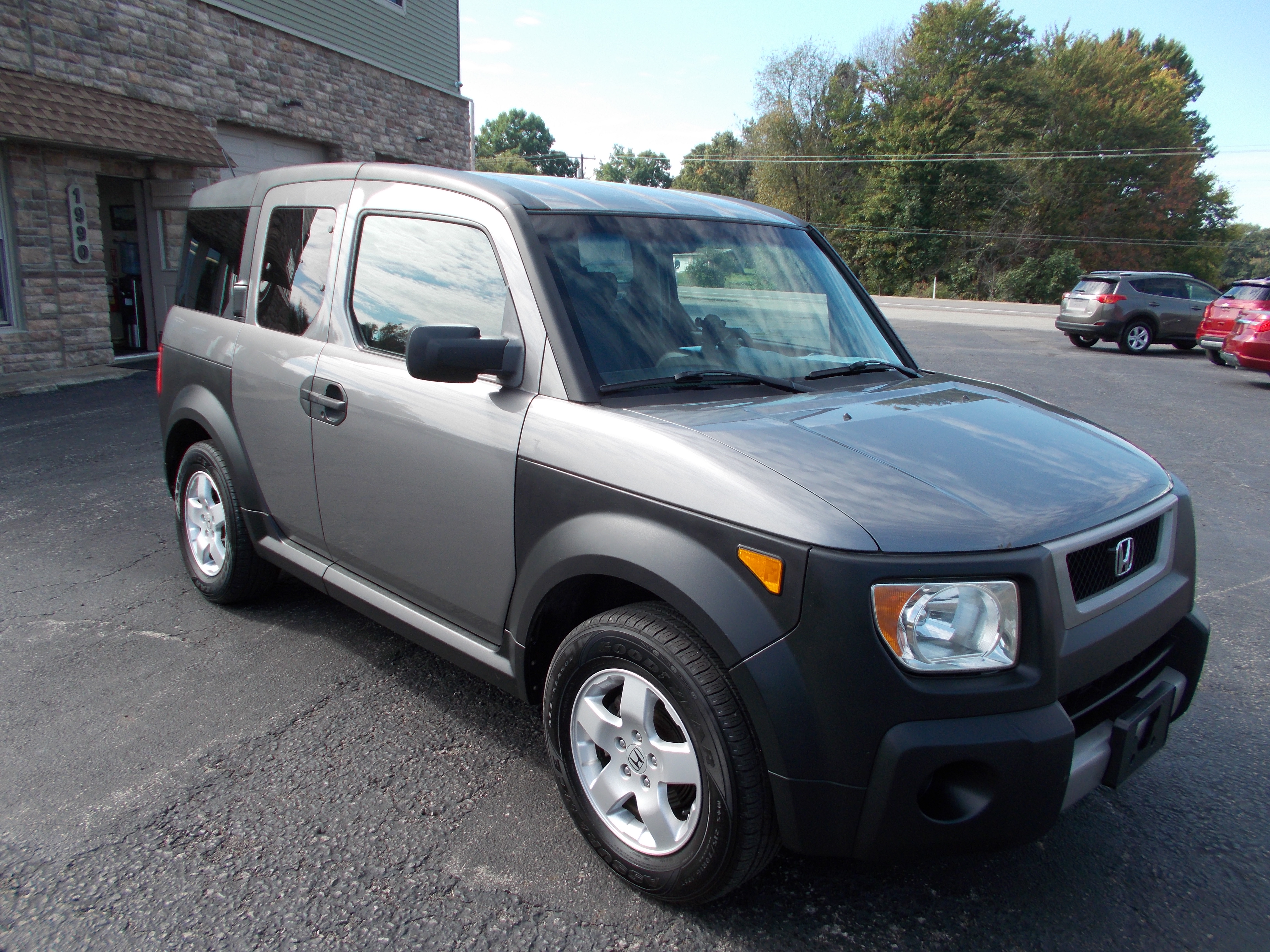 Used 2005 Honda Element 4WD EX image 3