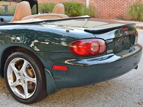 Used 2001 MAZDA MX-5 Miata Special Edition image 22