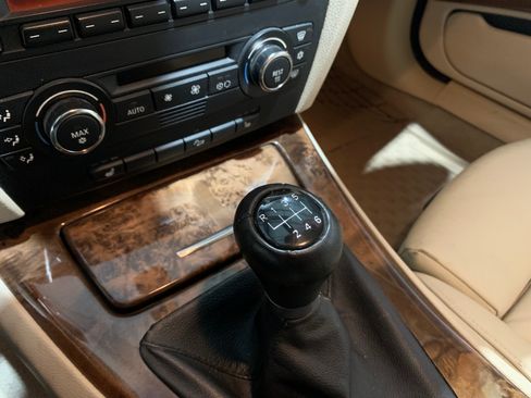 Used 2008 BMW 335xi image 19