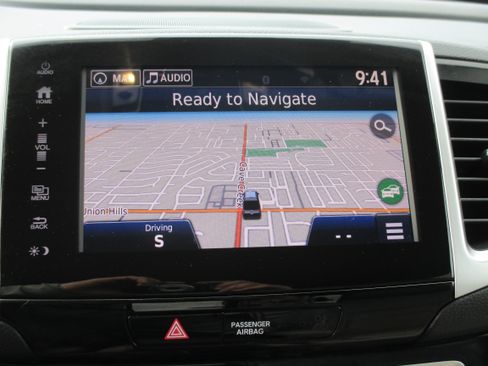 Used 2019 Honda Ridgeline AWD RTL-E image 4
