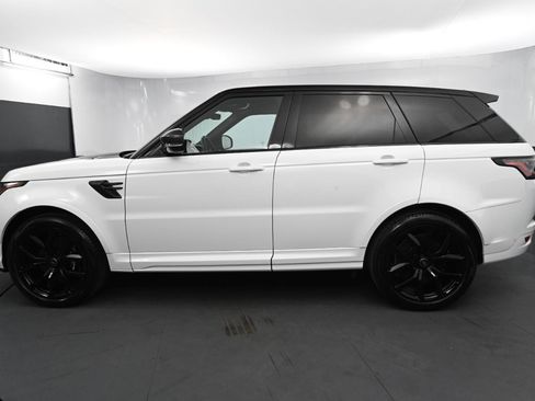 Used 2022 Land Rover Range Rover Sport SVR image 2