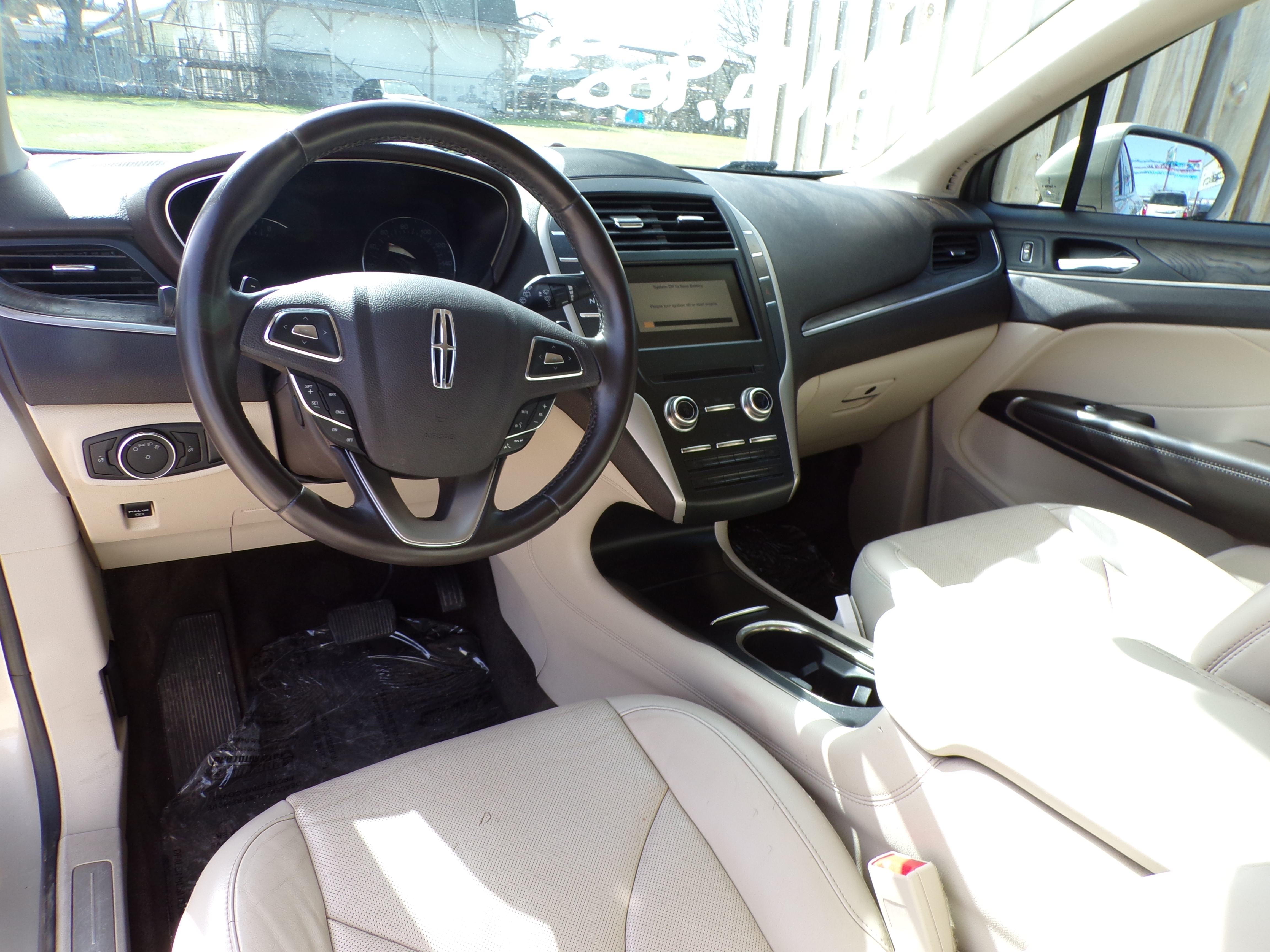 Used 2017 Lincoln MKC Reserve FWD image 8