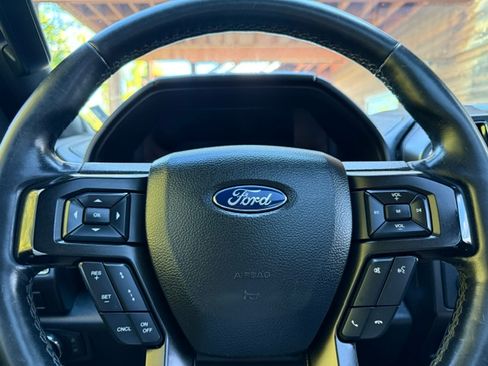 Used 2019 Ford Expedition Max 4WD Limited image 15
