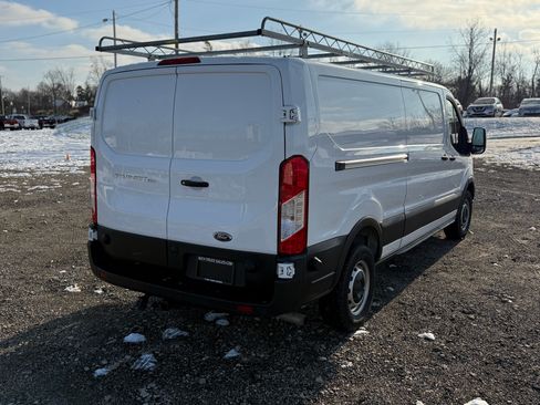 Used 2020 Ford Transit 150 image 3