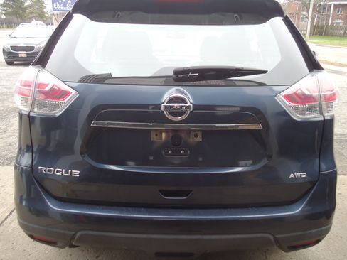 Used 2016 Nissan Rogue S image 5