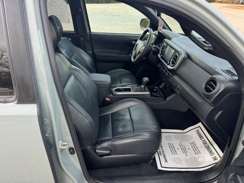 Used 2021 Toyota Tacoma TRD Pro image 16