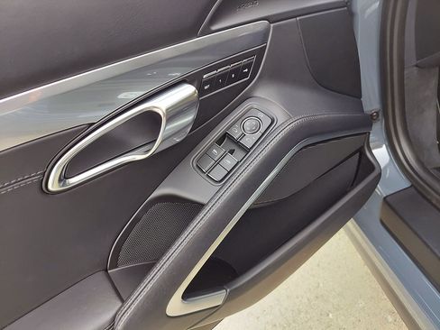 Used 2017 Porsche 911 Carrera 4S image 69