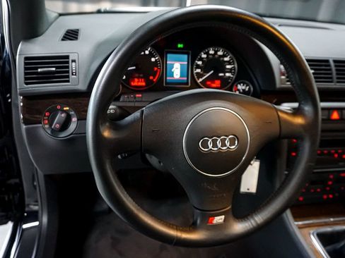 Used 2004 Audi S4 Quattro Sedan 4D AWD/4WD image 37