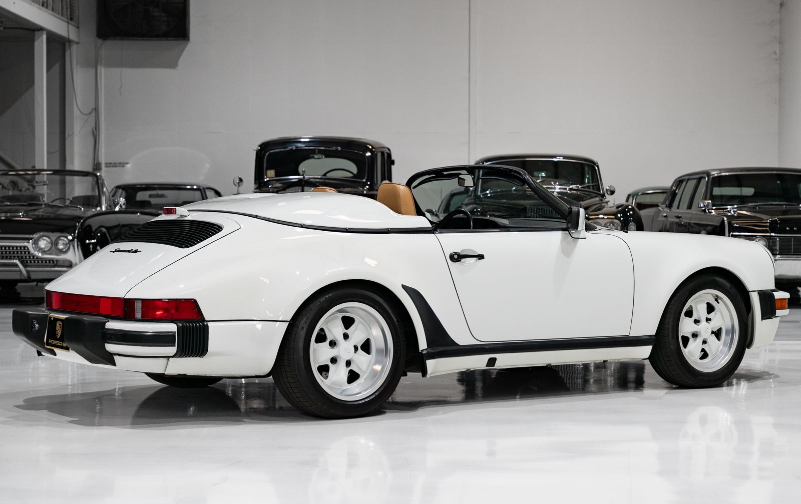 Used 1989 Porsche 911 Speedster RWD image 7