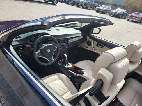Used 2013 BMW 328i Convertible RWD image 7