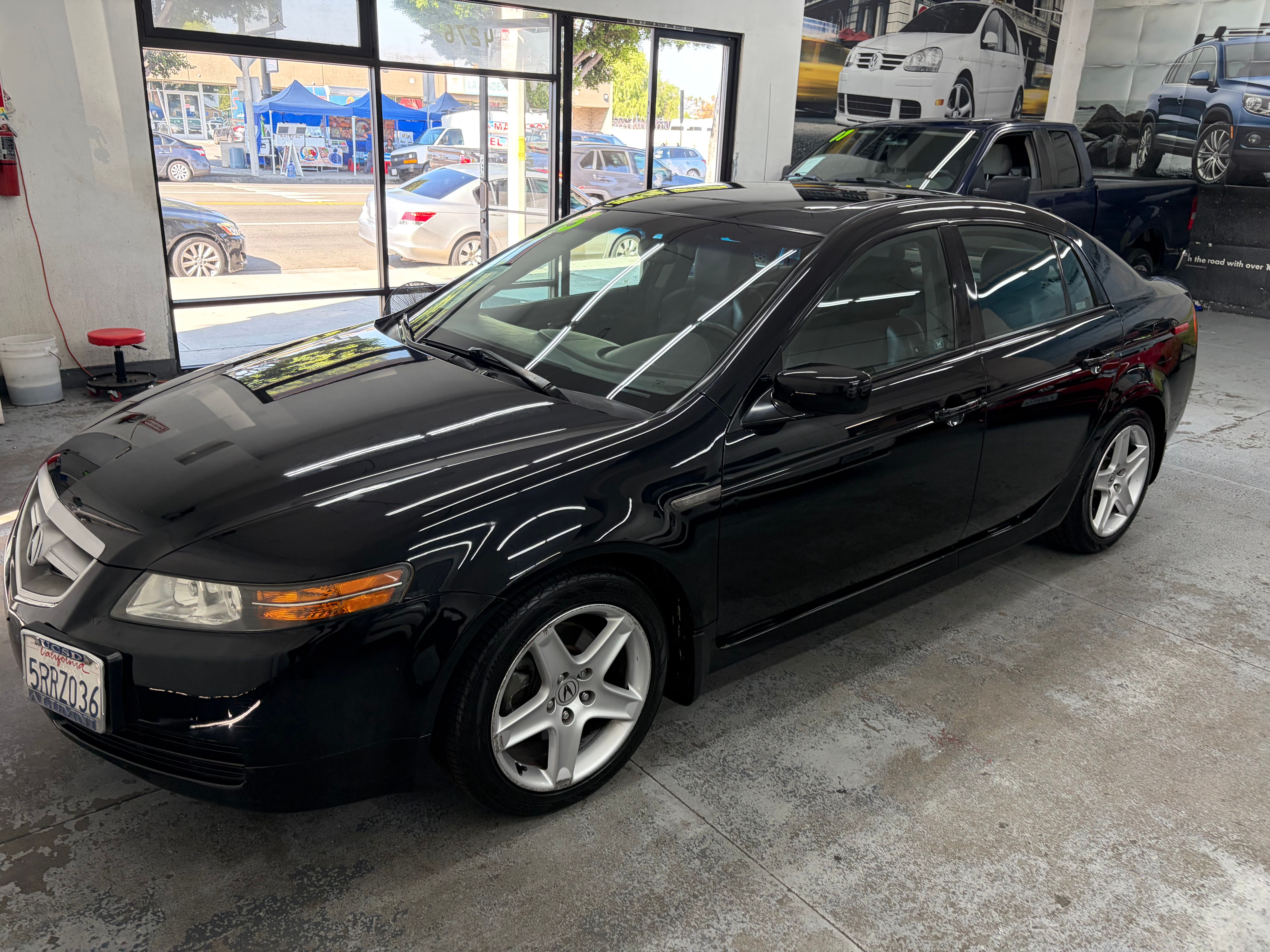 Used 2005 Acura TL UNAVAIL FWD image 2