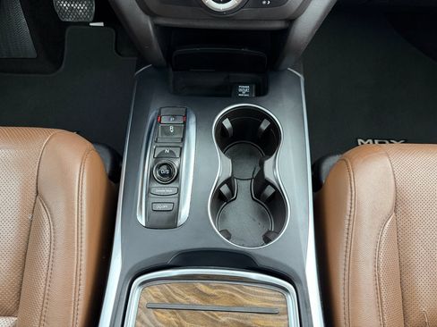 Used 2019 Acura MDX image 27