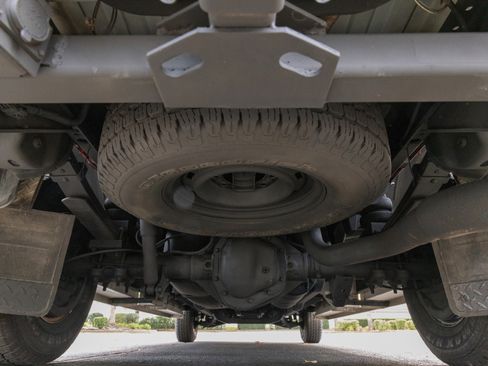 Used 1996 Dodge Ram 2500 Truck SLT image 89