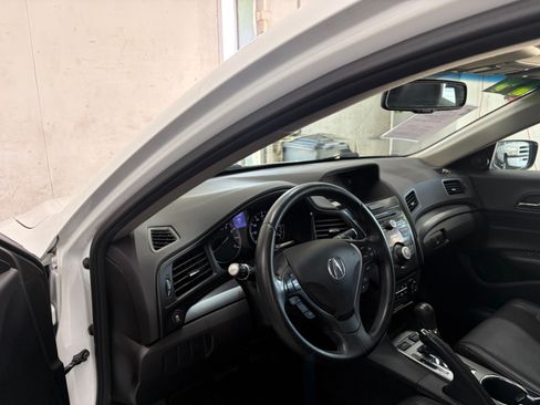Used 2014 Acura ILX w/ Premium Package FWD image 12