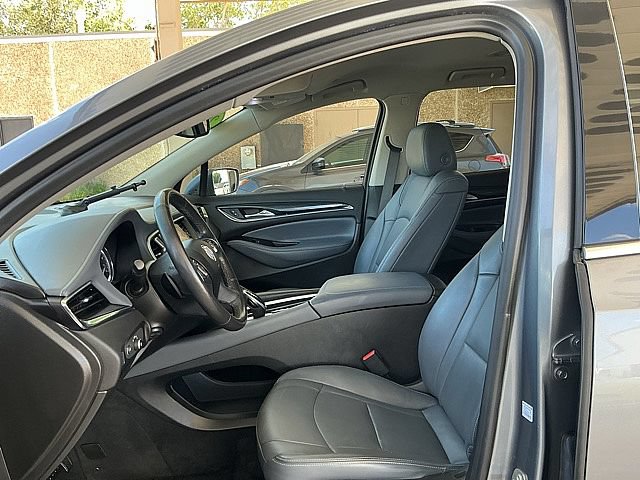 Used 2019 Buick Enclave Premium AWD/4WD image 17