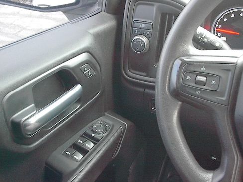 Used 2020 Chevrolet Silverado 1500 W/T image 16