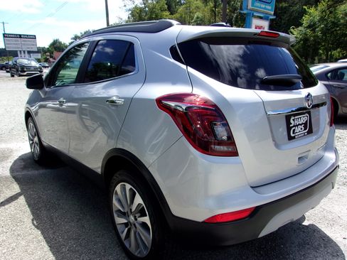 Used 2019 Buick Encore Preferred image 2