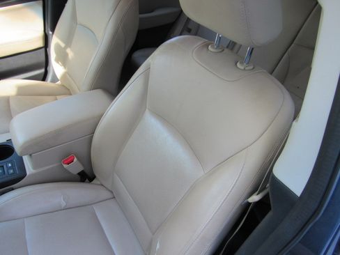 Used 2015 Subaru Outback 3.6R Limited AWD/4WD image 12